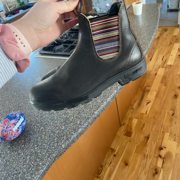 Blundstones - Picture 4 of 7